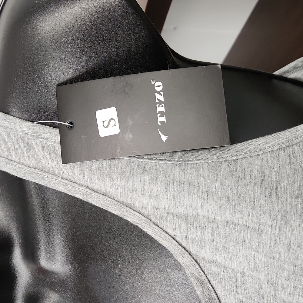 Tezo Racerback Gray Tank - Picture 6 of 10
